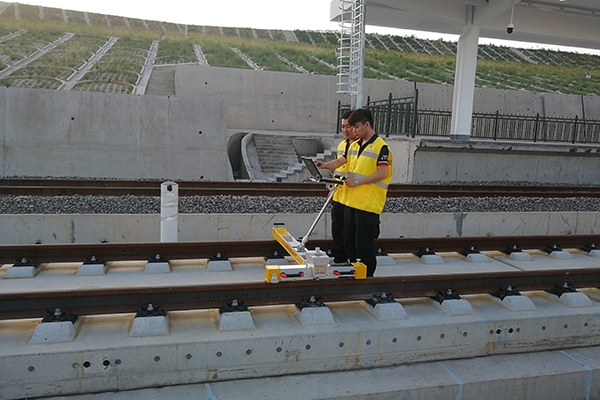 京沈線無砟線路測量